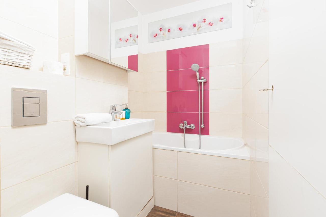 Apartments Warsaw Grzybowska By Noclegi Renters 外观 照片